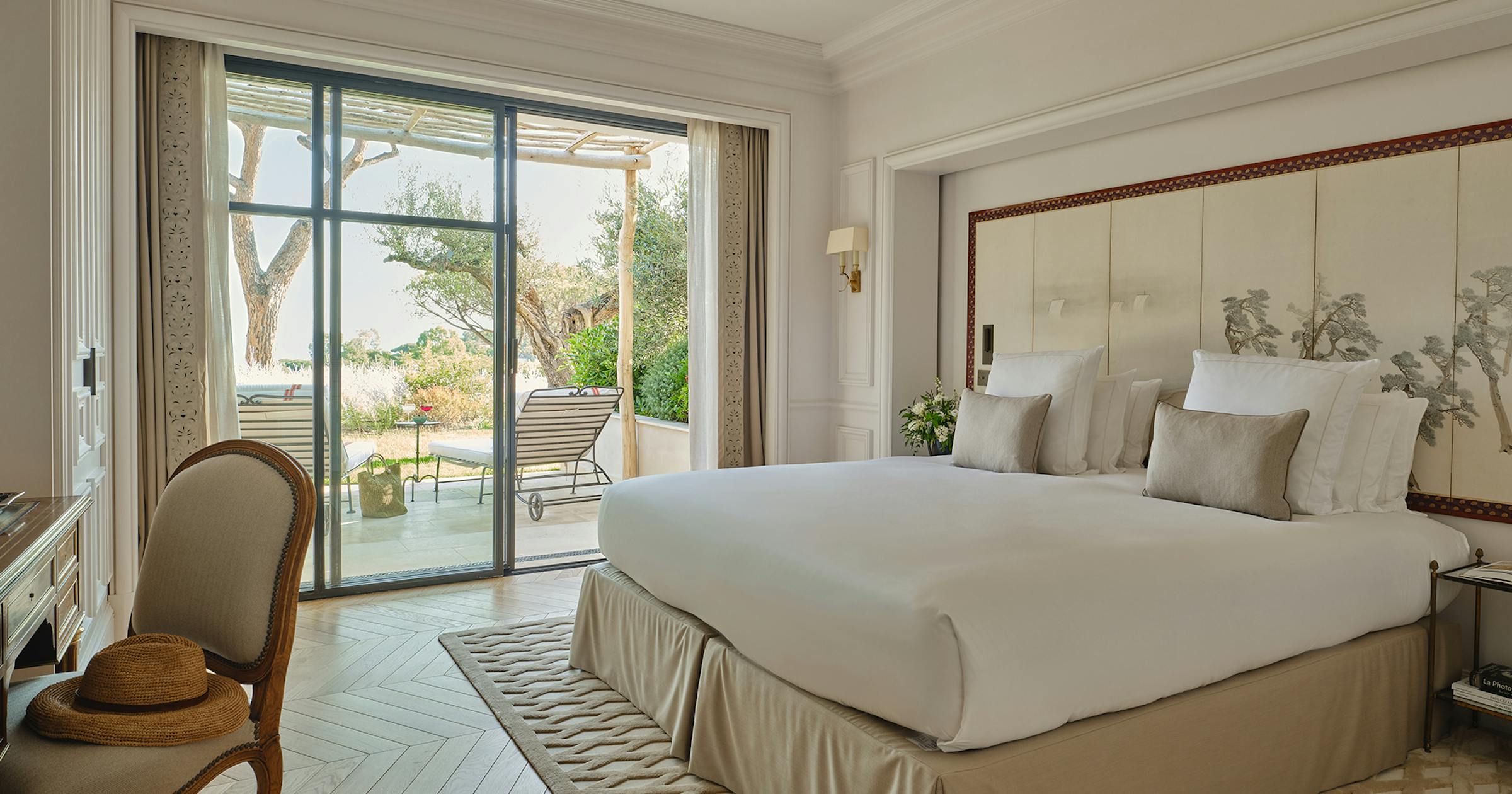 Château de La Messardiere, Saint-Tropez, junior suite Victoire