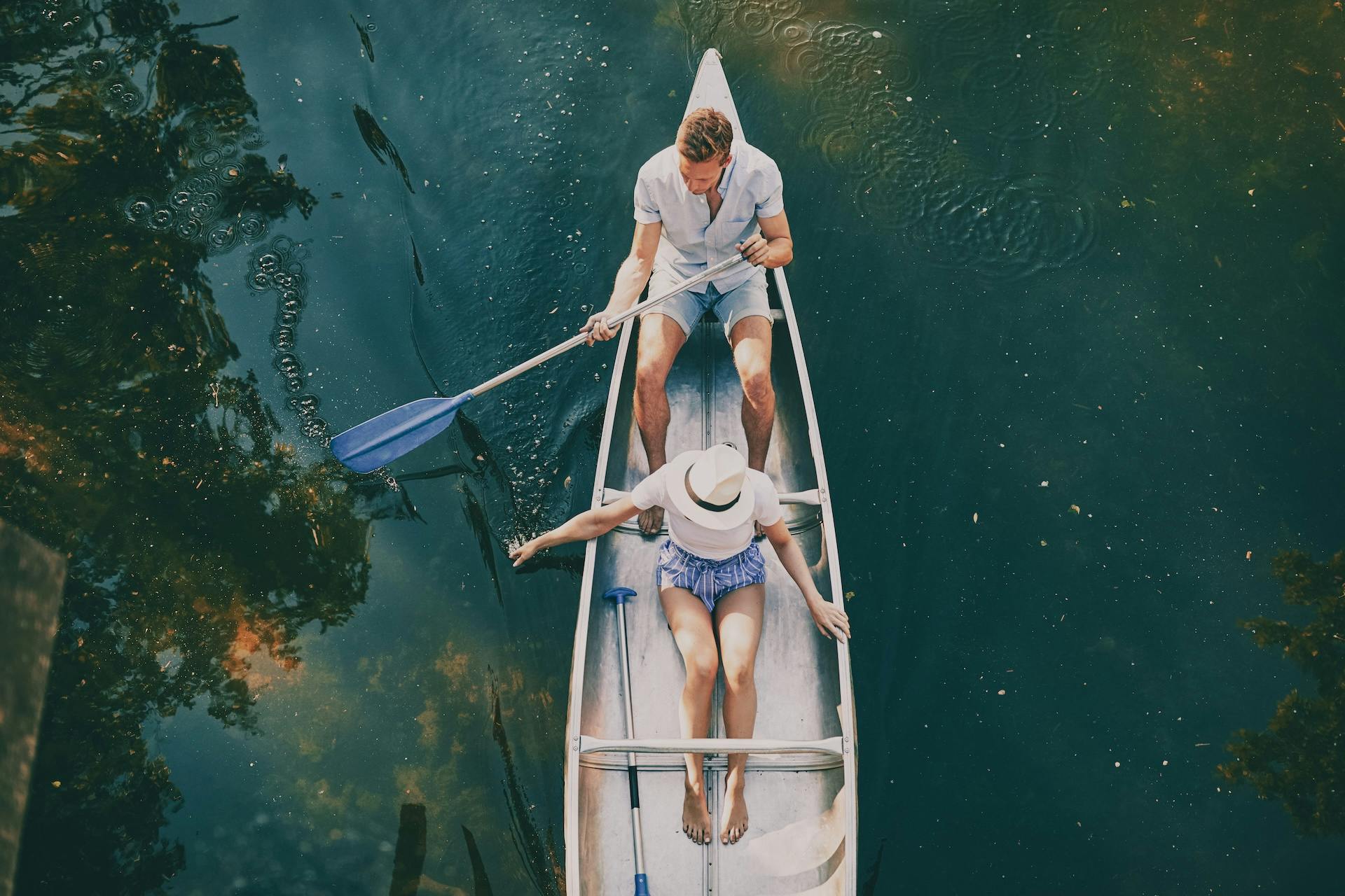 Activité Canoë Kayak sur l'île sur la Sorgue, hôtel de luxe, La Bastide à Gordes