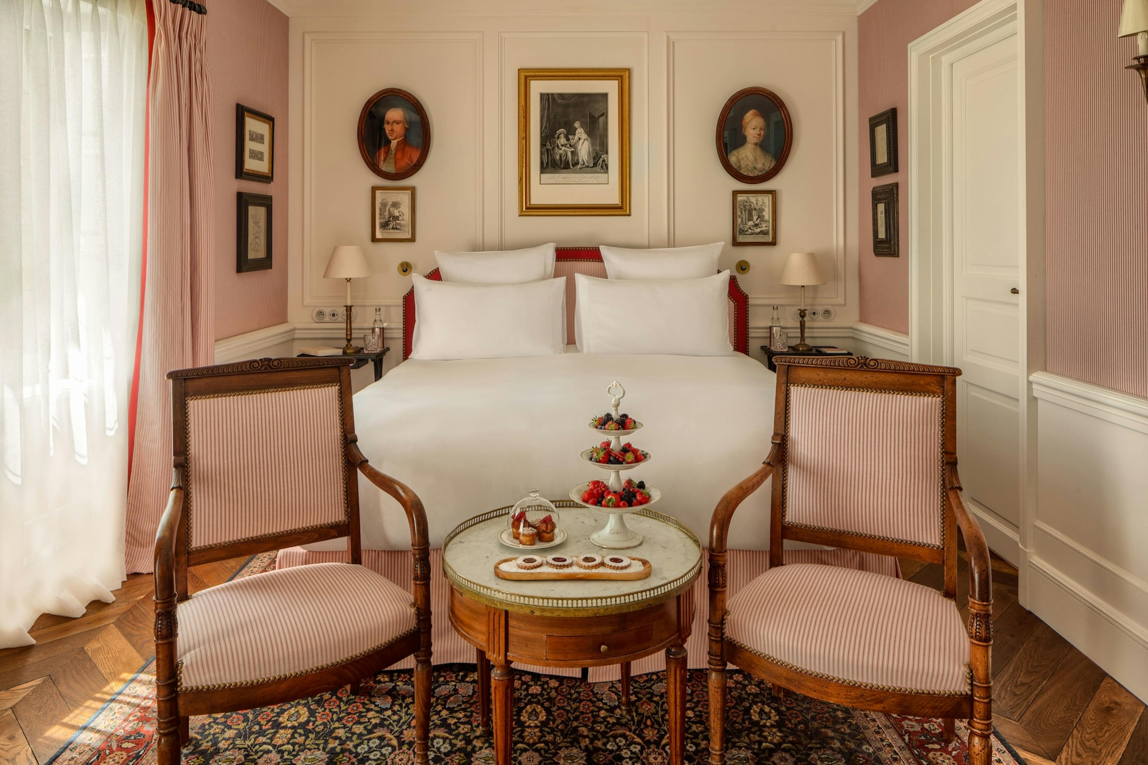 unior Suite - La Bastide de Gordes, Airelles