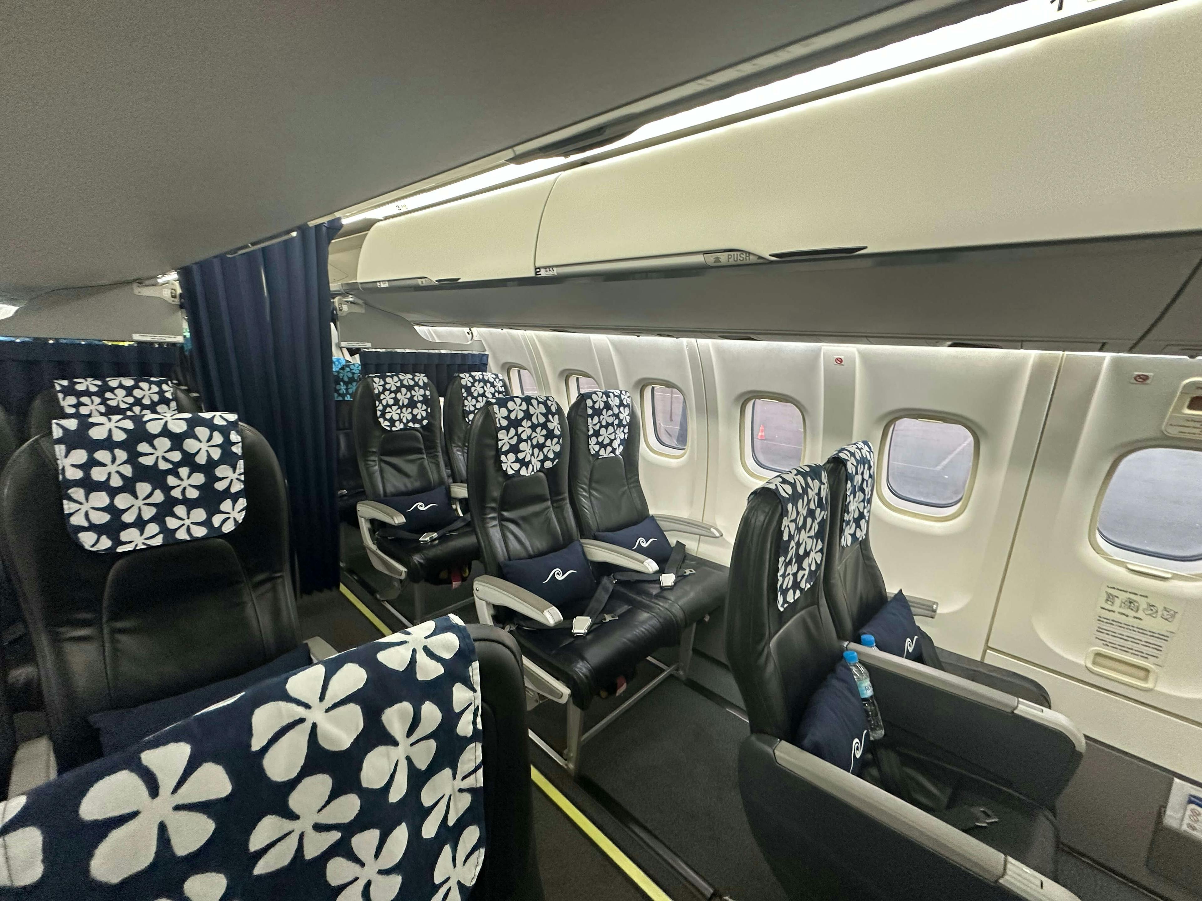 Air Moana premium class seat