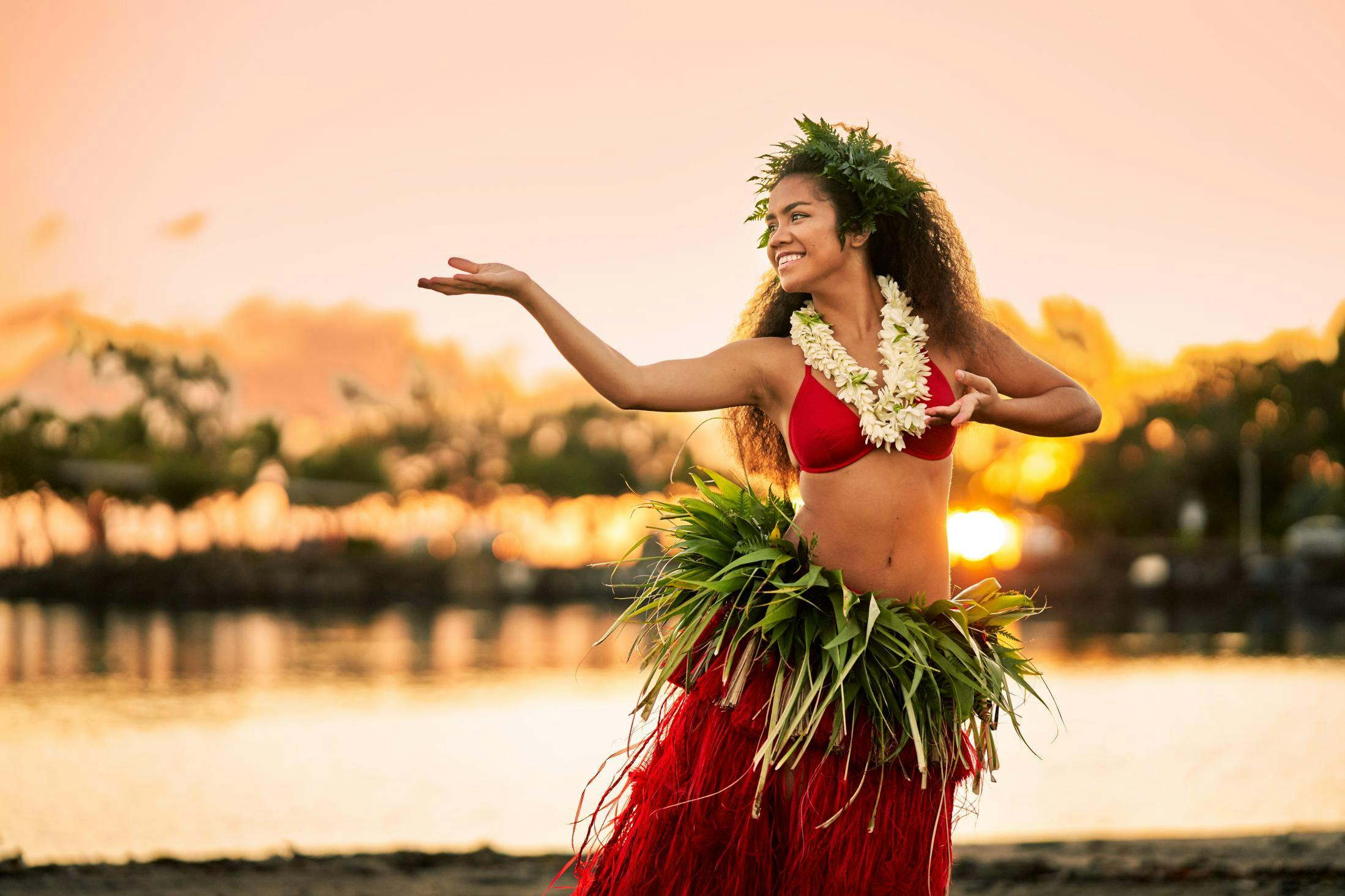 Tahitian dancer woman