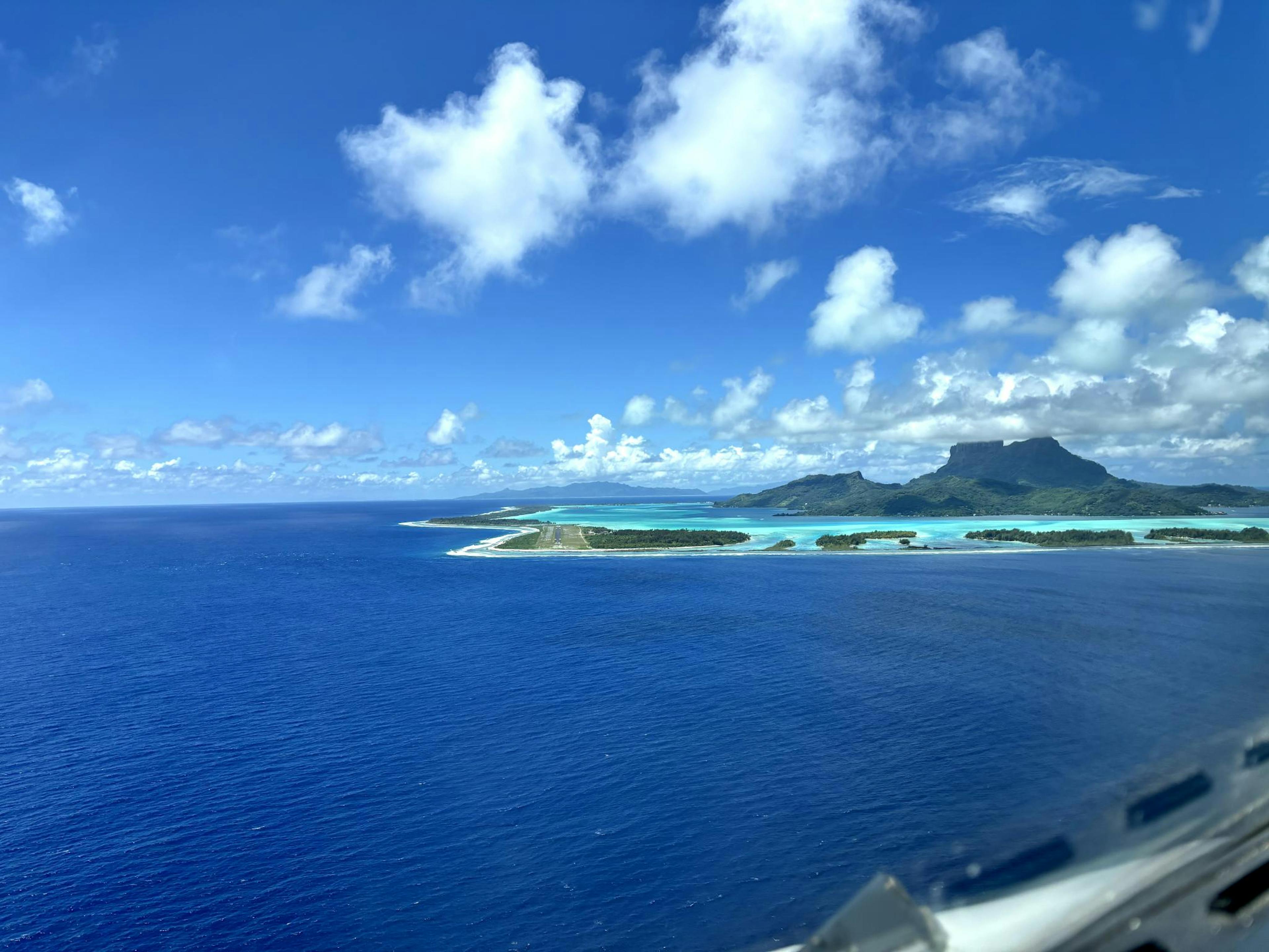 Bora bora airport