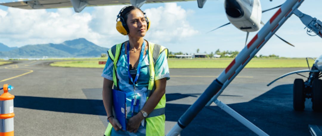 Photo d'une agent commercial passage d'air moana sur la piste 