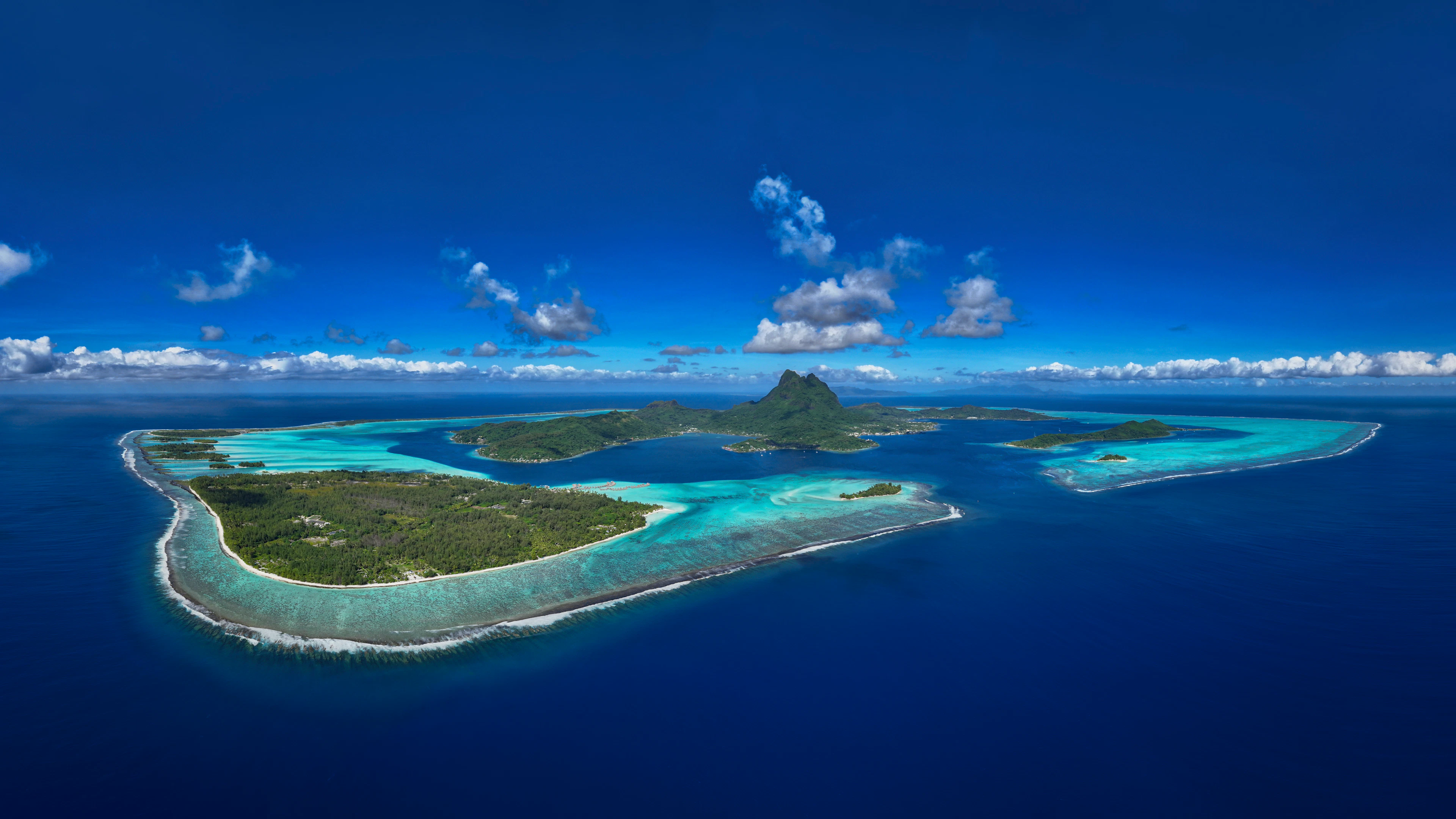Vue d'ensemble de Bora bora du ciel