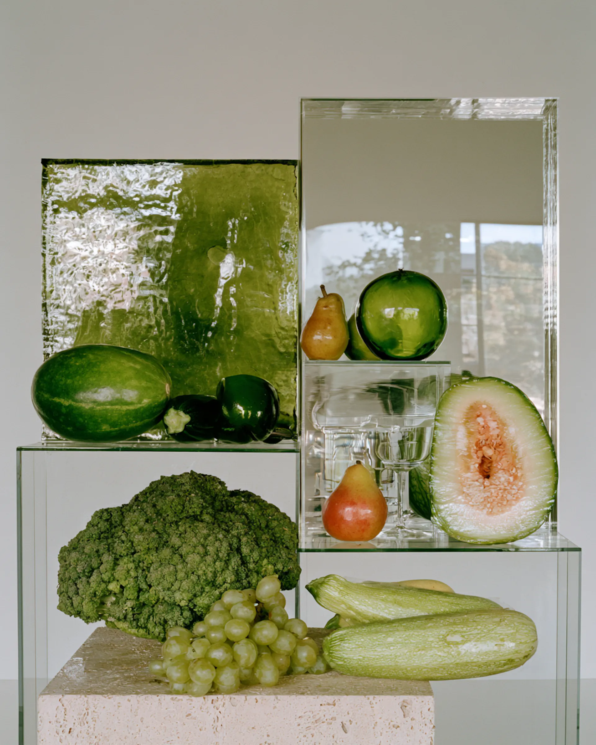 compositions de légume sur du mobilier