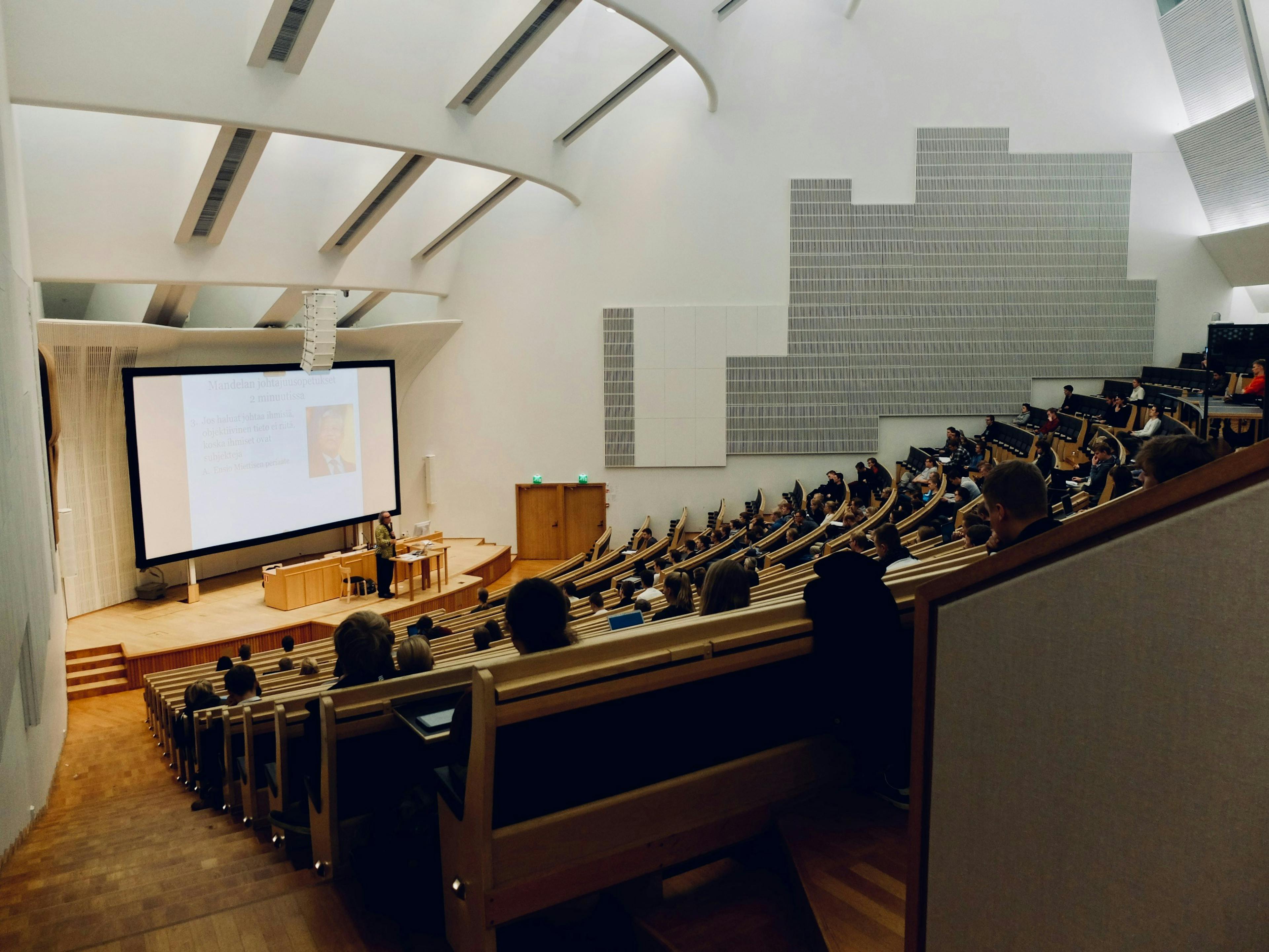 Picture of a lecture hall