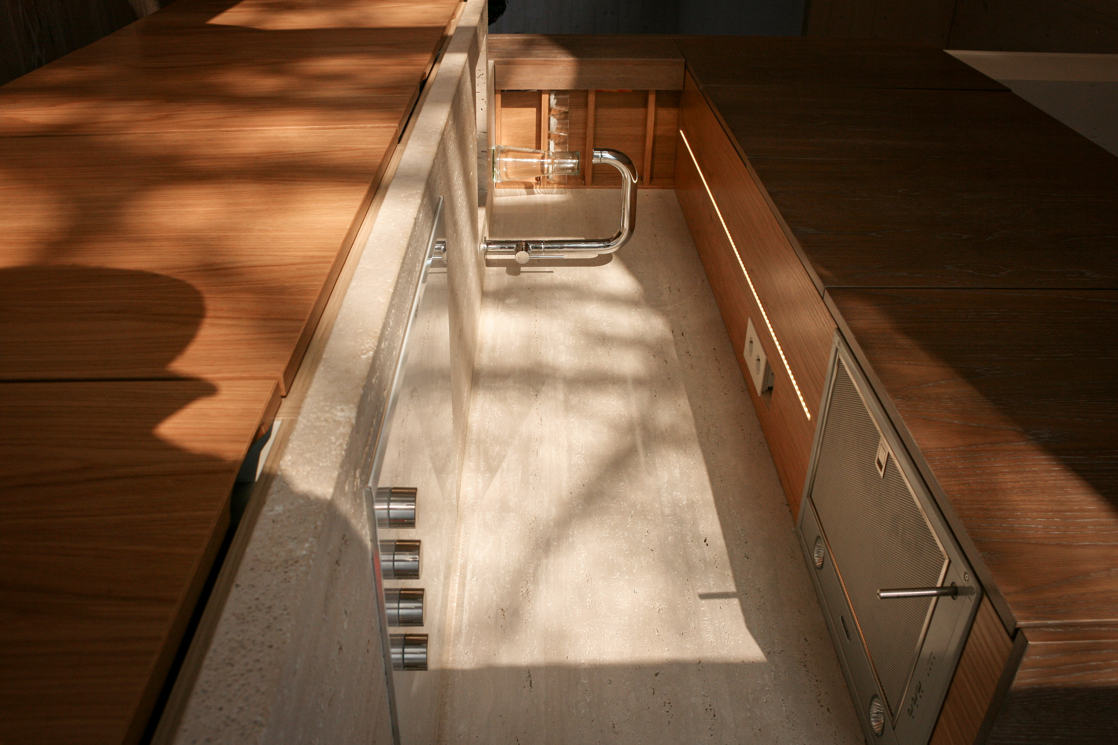 Die Küchenzeile - Neubau eines Lofthauses in Monschau.