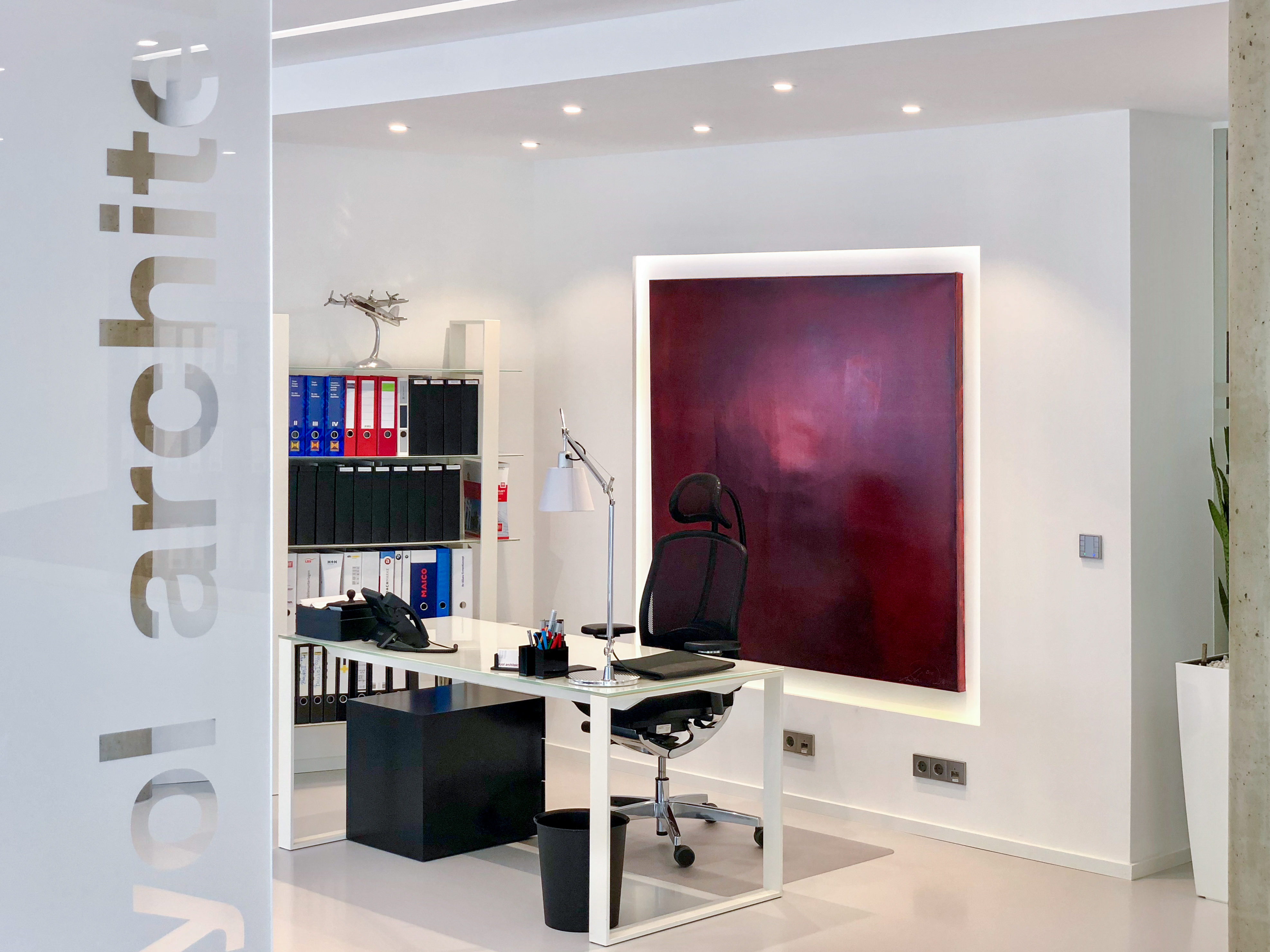 Arbeitsplatz - Umbau der Büroräume in Köln-Lindenthal.
