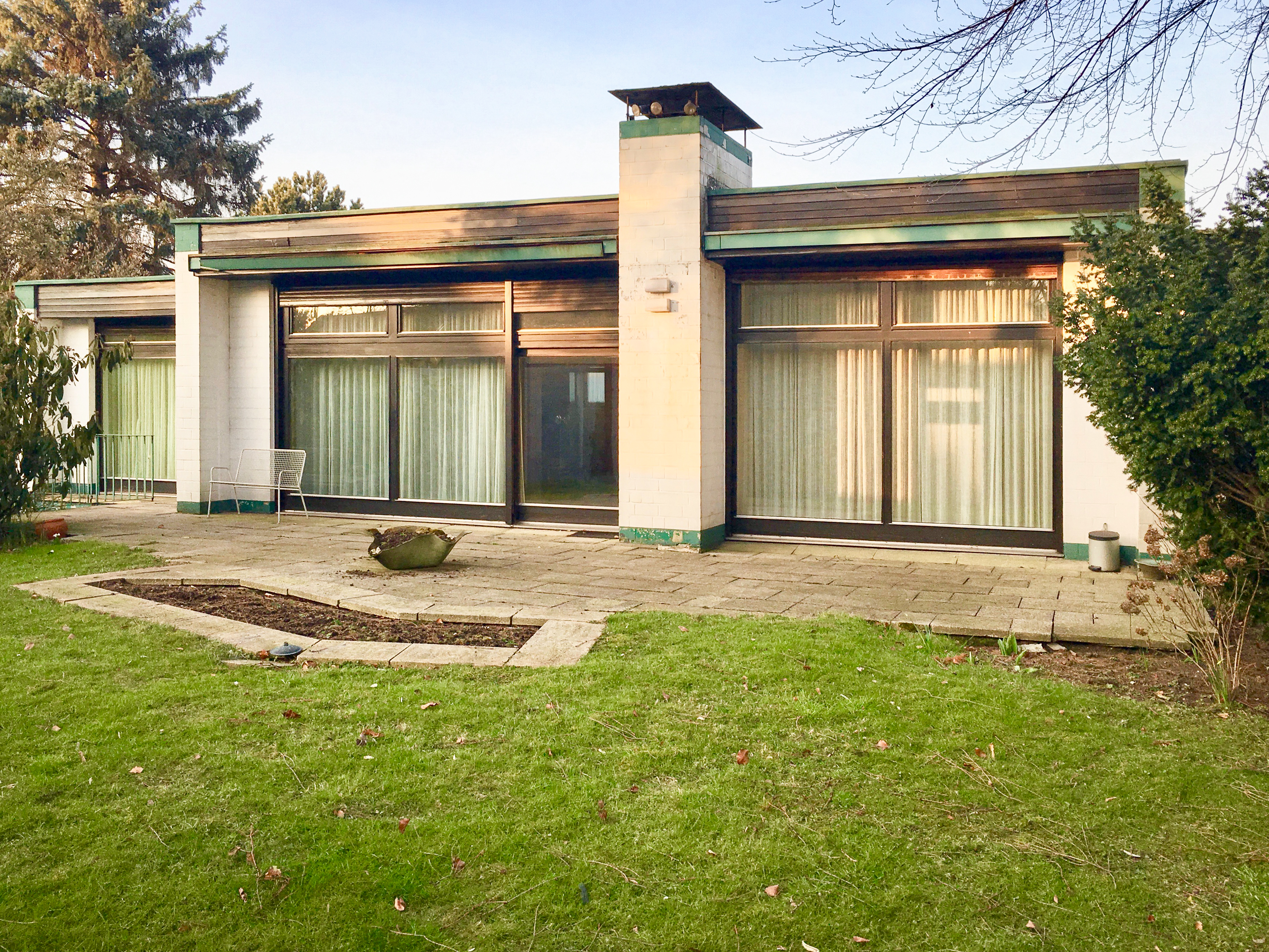 Vor dem Umbau - Die Terrasse - Umbau eines Einfamilienhauses in Bottrop.
