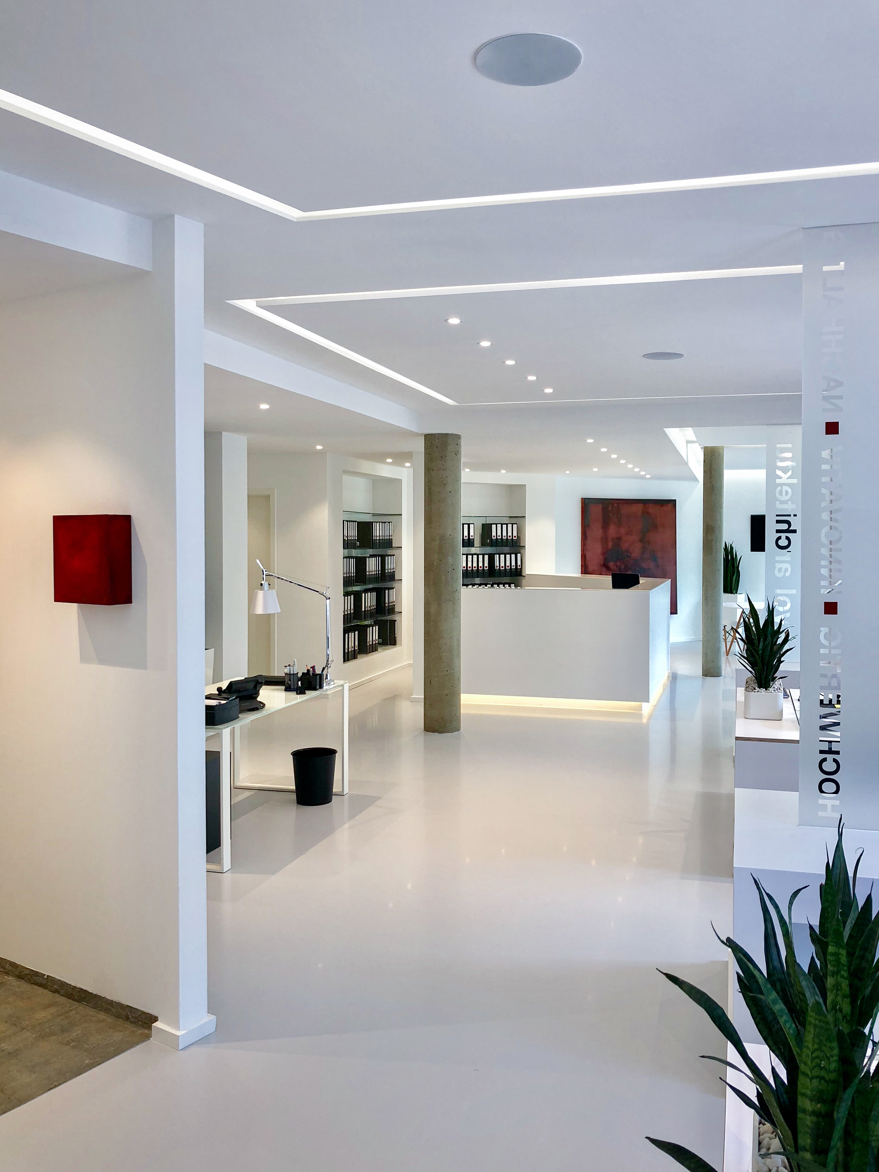 Großzügiger offener Arbeitsbereich - Umbau der Büroräume in Köln-Lindenthal.
