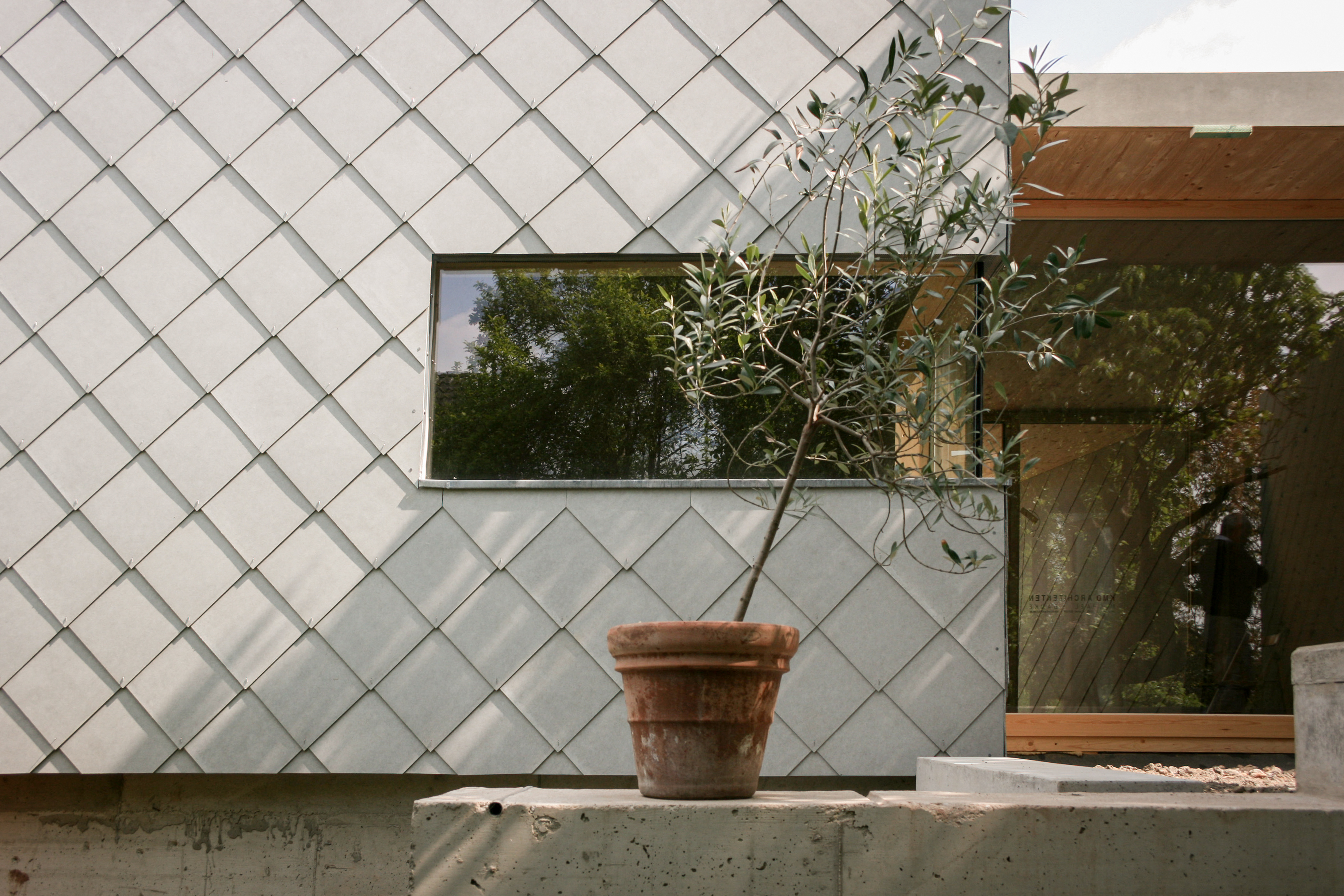 Der Eingangsbereich - Neubau eines Lofthauses in Monschau.