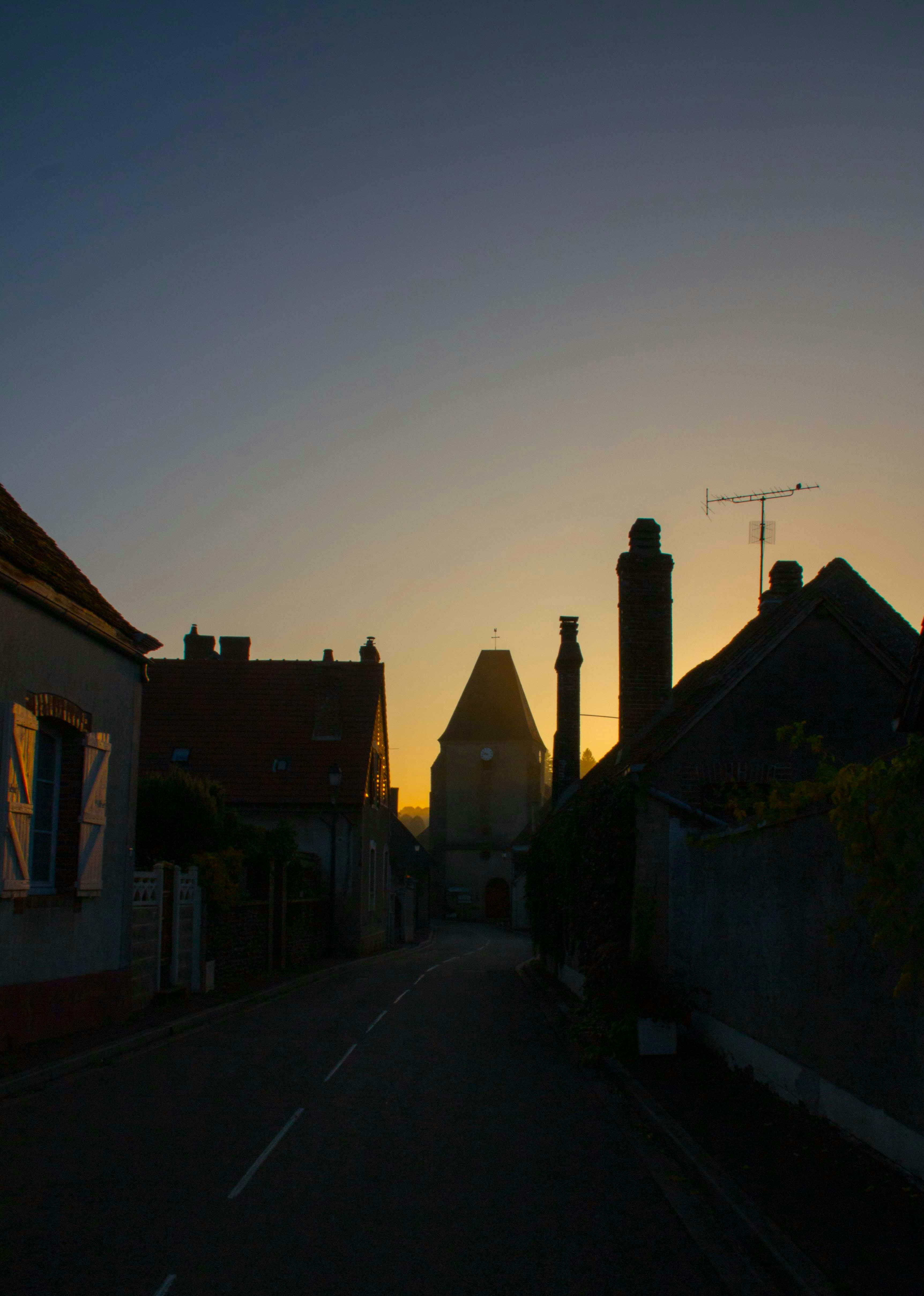 Mon village au petit matin