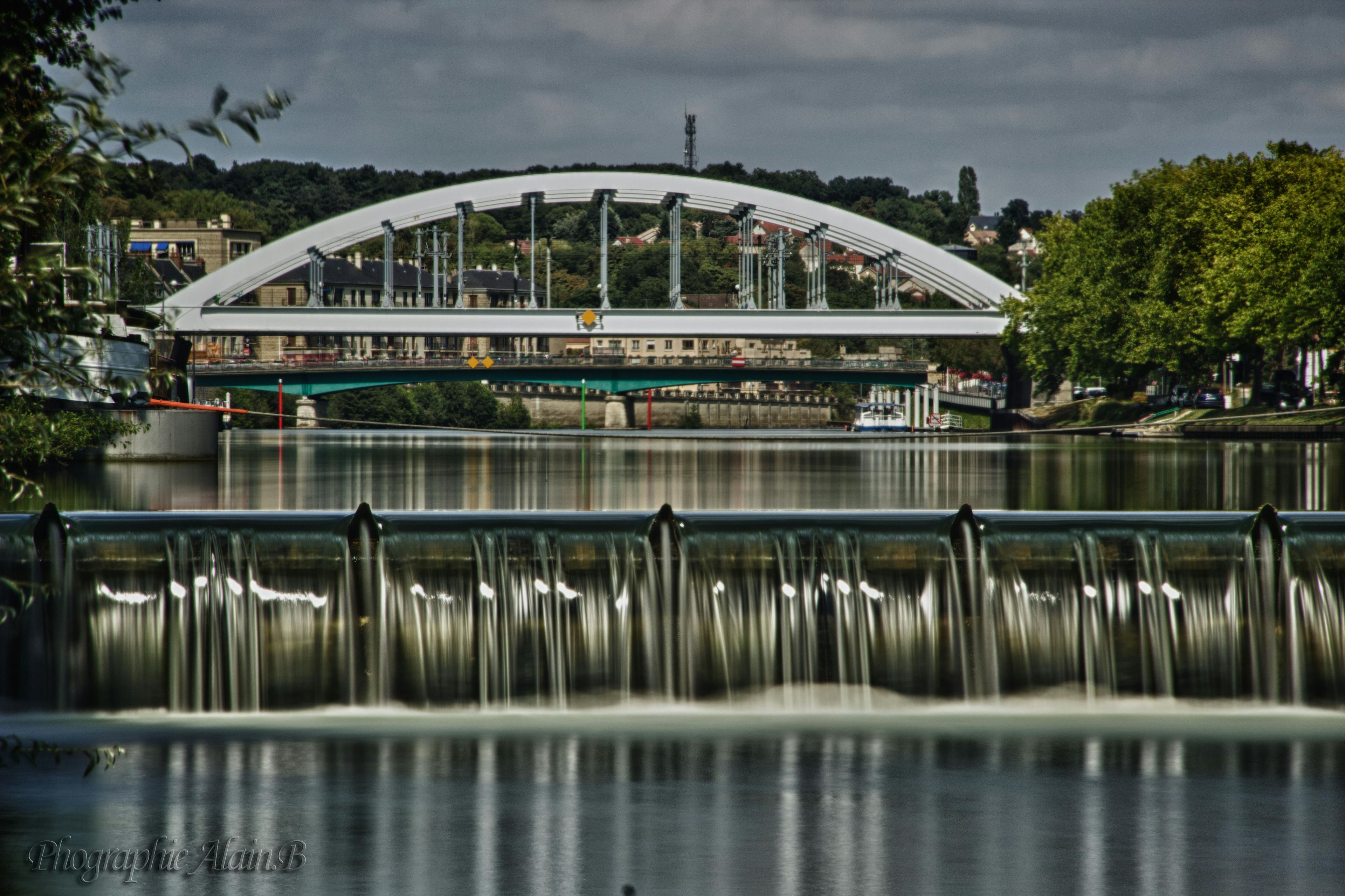 L'oise sous le pont de Pontoise - Technique de pose longue