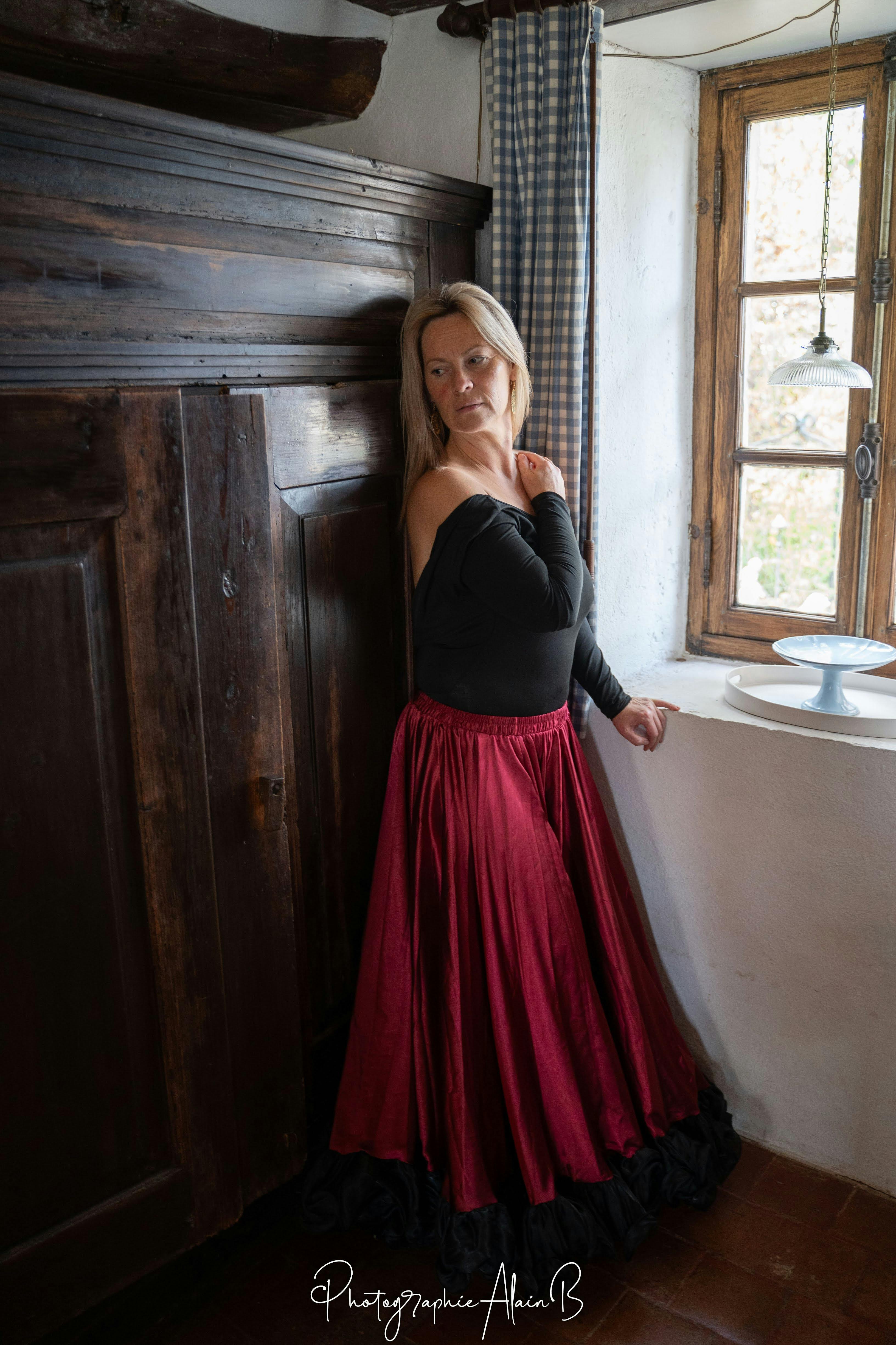 Portrait Nathalie L intérieur éclairage naturel