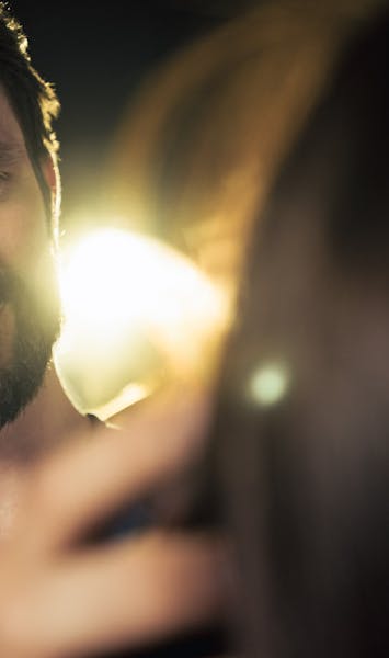 Comment bien choisir son chirurgien plasticien, expliqué par le Dr Mertens