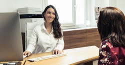 consultation pour prise en charge réduction mammaire chez le dr mertens