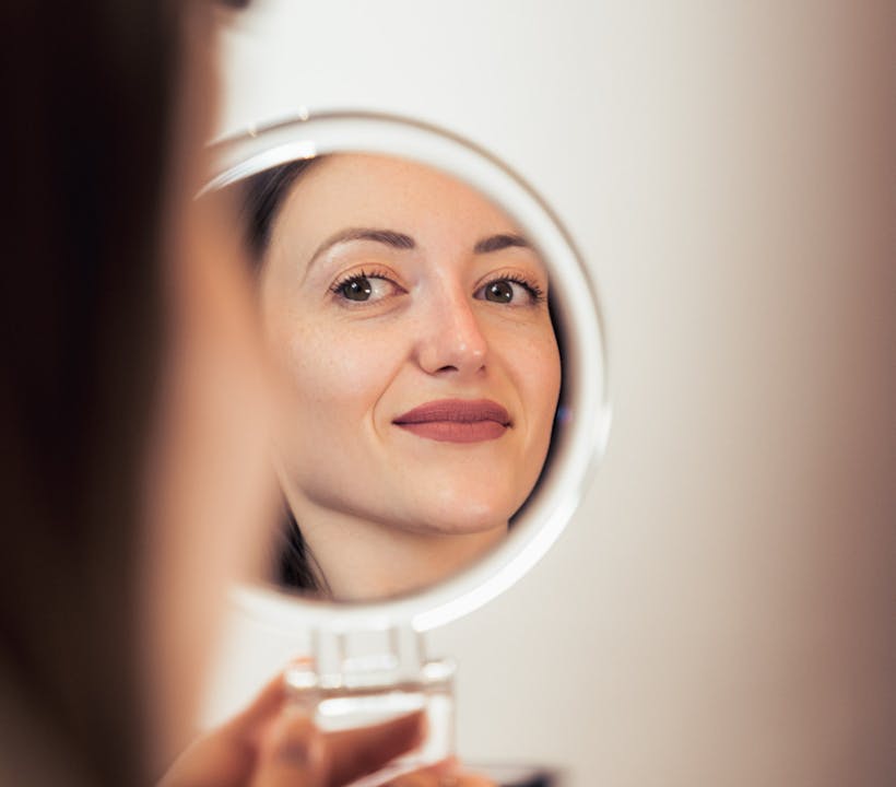 La beauté du nez est avant tout liée à son intégration harmonieuse au sein de votre visage