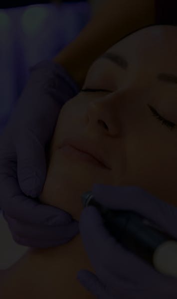 L'expérience HydraFacial par le Dr Mertens