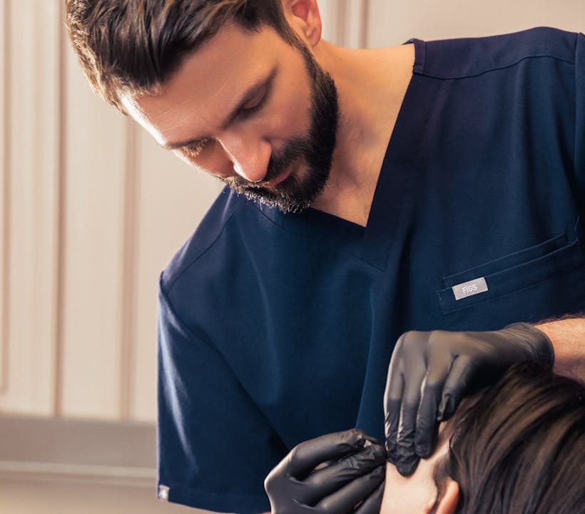 Injections de toxine botulique par le Dr. Alexandre Mertens à Lyon Vienne
