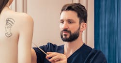 Comment obtenir des résultats naturels avec des prothèses mammaires ?