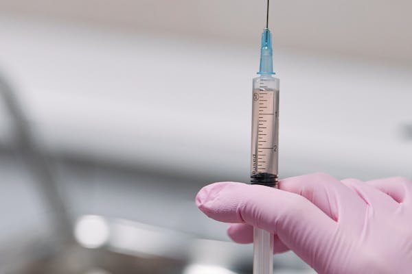 Focus sur les fake injectors