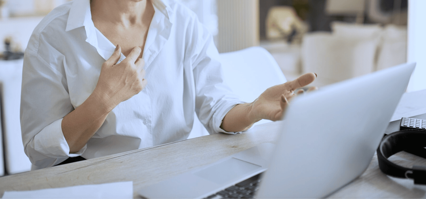 Téléconsultation chirurgie esthetique augmentation mammaire avec le Dr Alexandre Mertens lyon