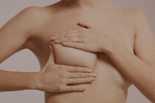 Asymétrie mammaire : il s'agit tout d'abord d'un phénomène naturel.