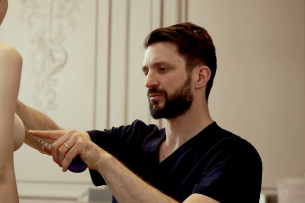 Taille de poitrine consultation