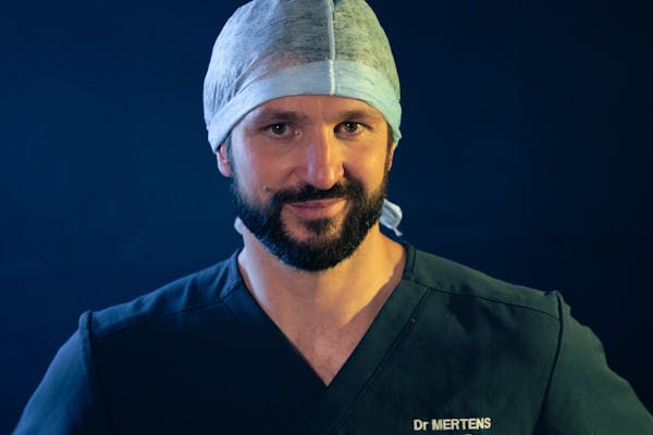 Dr Mertens chirurgien esthétique à Lyon et Vienne