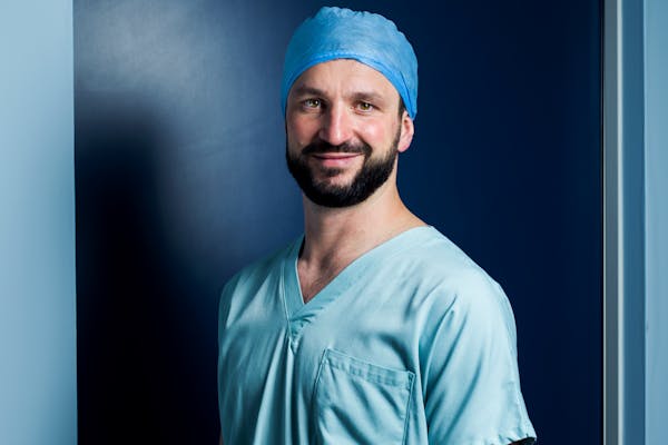 Dr Mertens chirurgien esthétique à Lyon