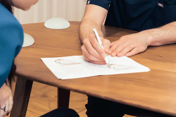 Pourquoi faire une augmentation mammaire ?