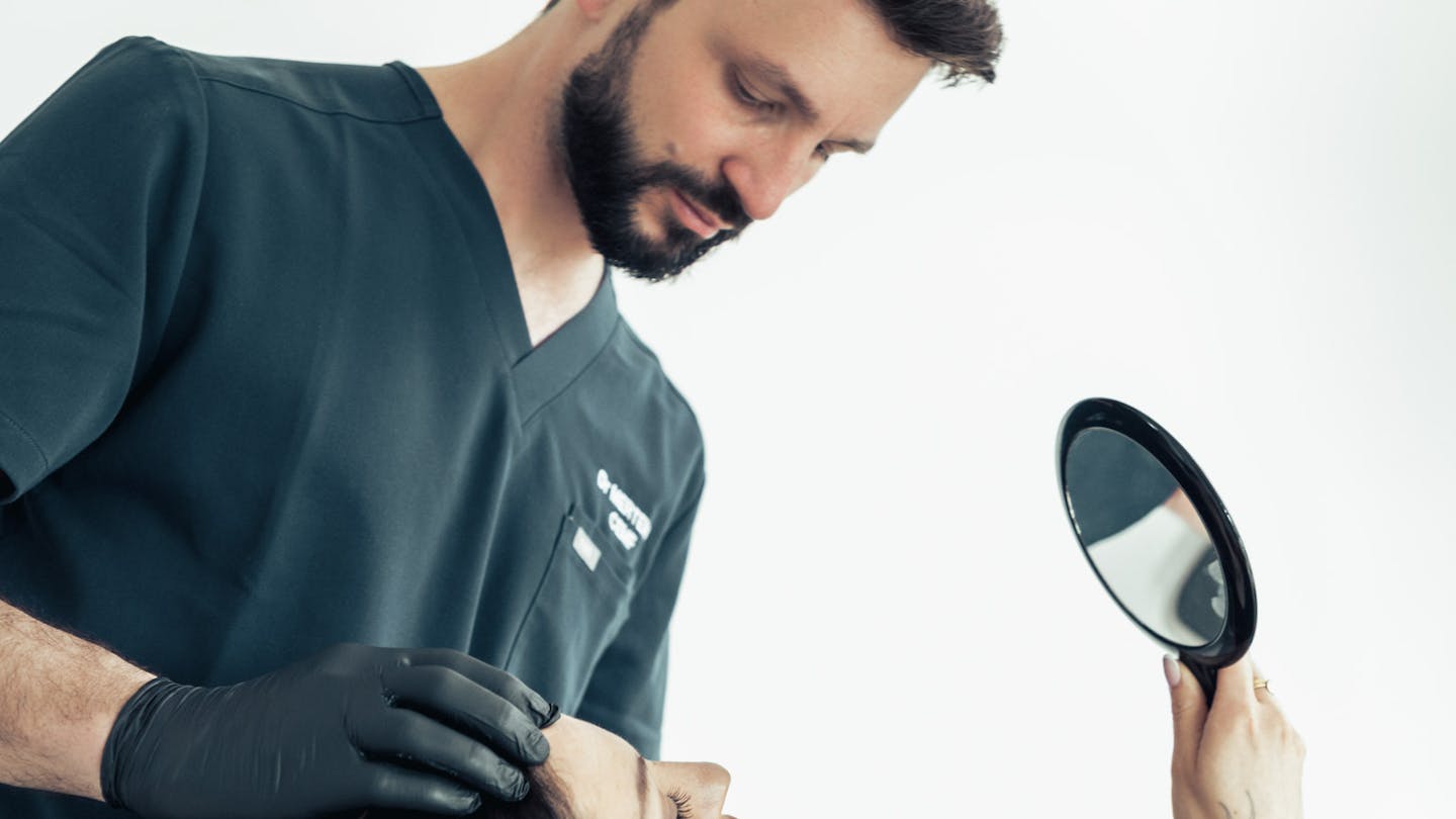 rajeunir le regard | Dr. Alexandre Mertens