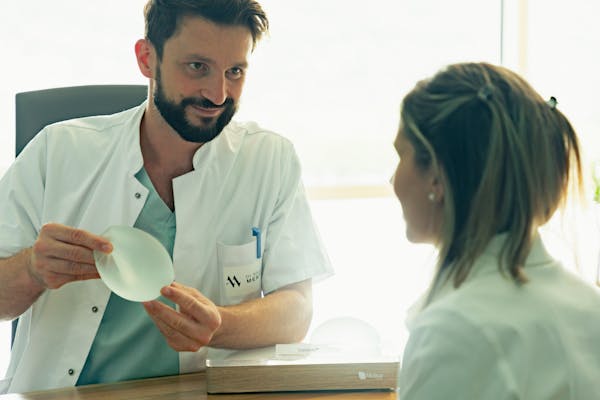 Les mythes sur les prothèses et le cancer du lien.