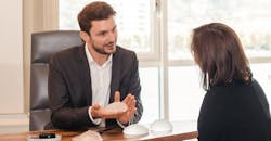 Minimal Scar : comment passer un implant par une si petite cicatrice ?