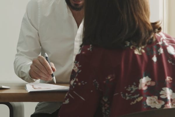 Préparation de dossier pour Réduction Mammaire prise en charge