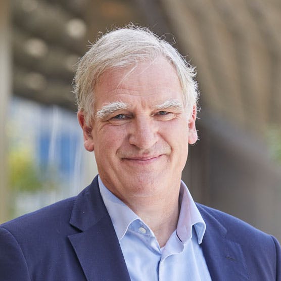 Adrian Chamberlain headshot