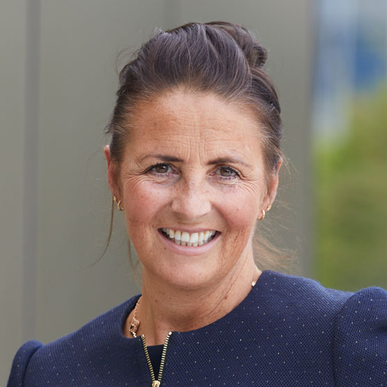 Charlotte de Metz headshot