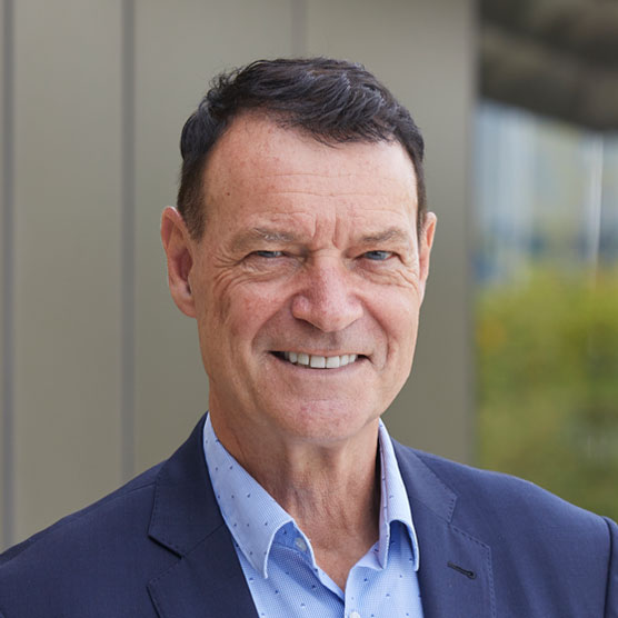 Chris Sullivan headshot