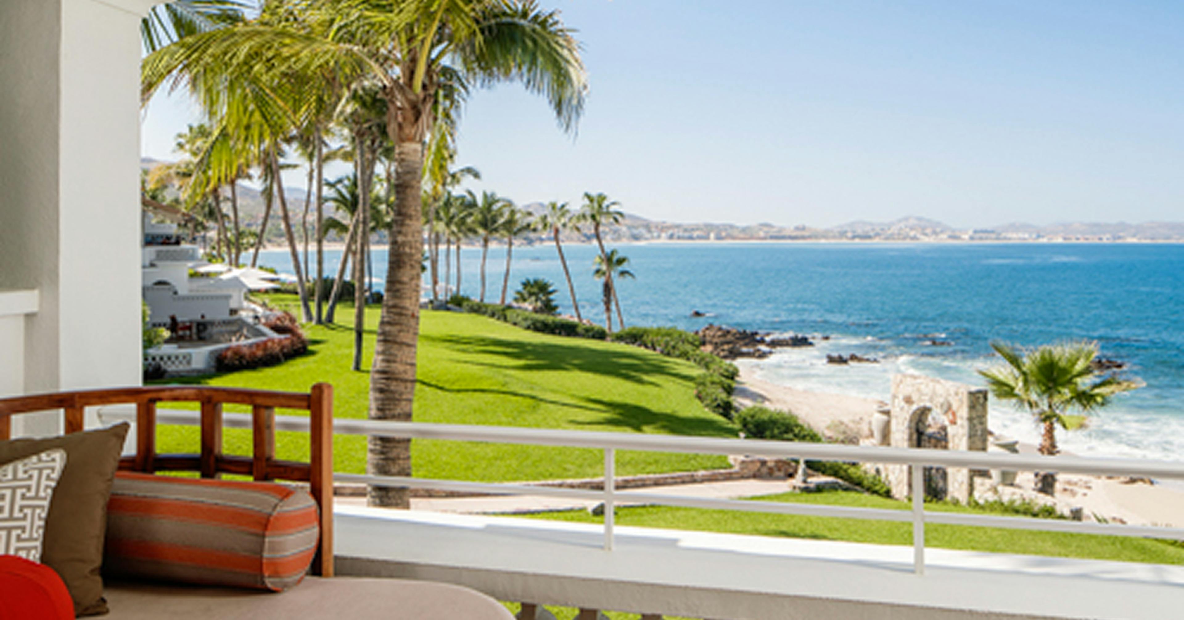 Suite Ocean Front One Bedroom 4