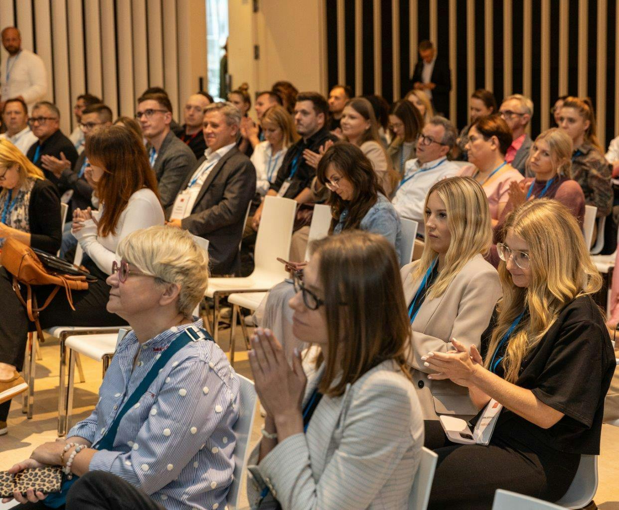 Wygodne Zwroty skrojone na miarę branży Fashion FBC 2024