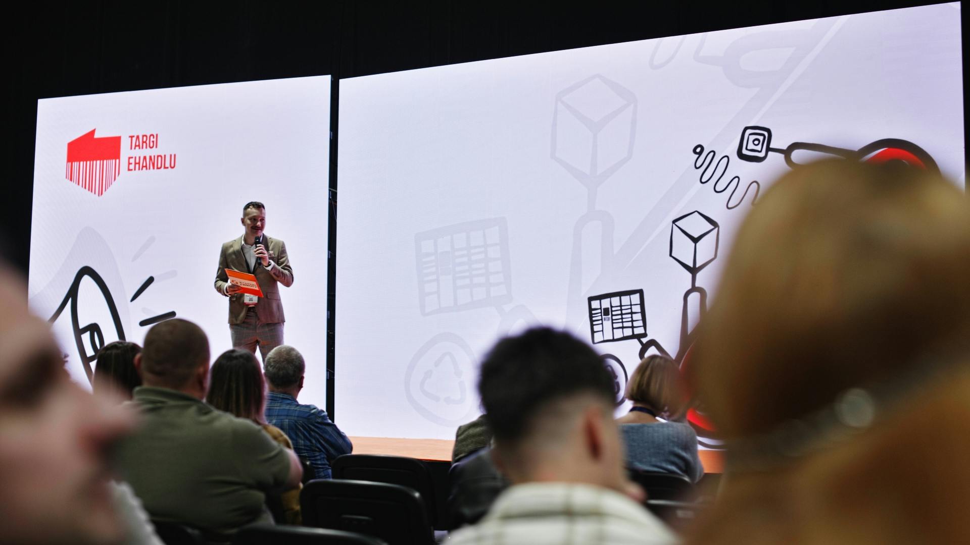 Targi-ehandlu (25.10.2024) -Wygodne Zwroty - scena A - zdj.2