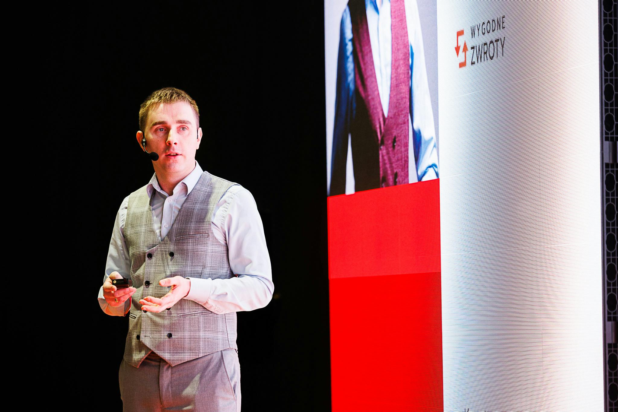 Targi eHandlu 03.04.2025 - prelekcja Krzysztof (2)