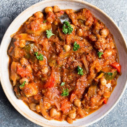 chickpea stew in bowl