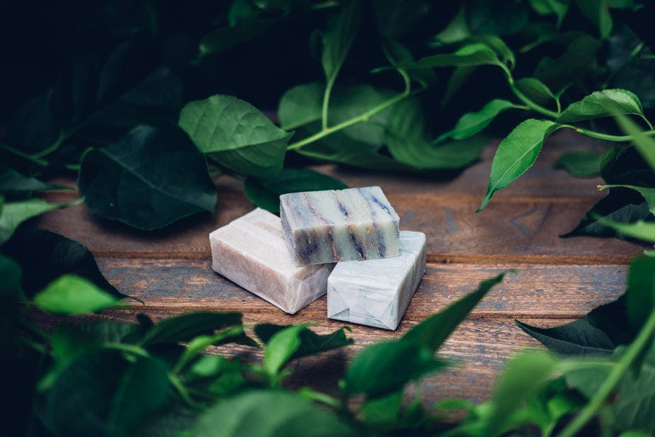 plastic-free soap