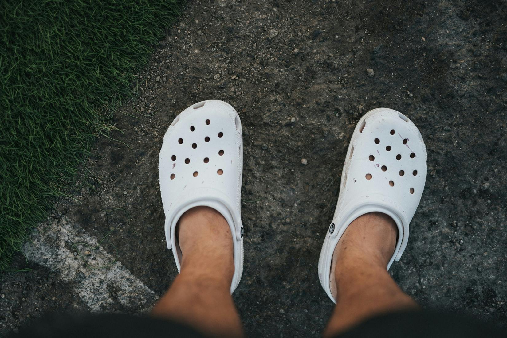 crocs