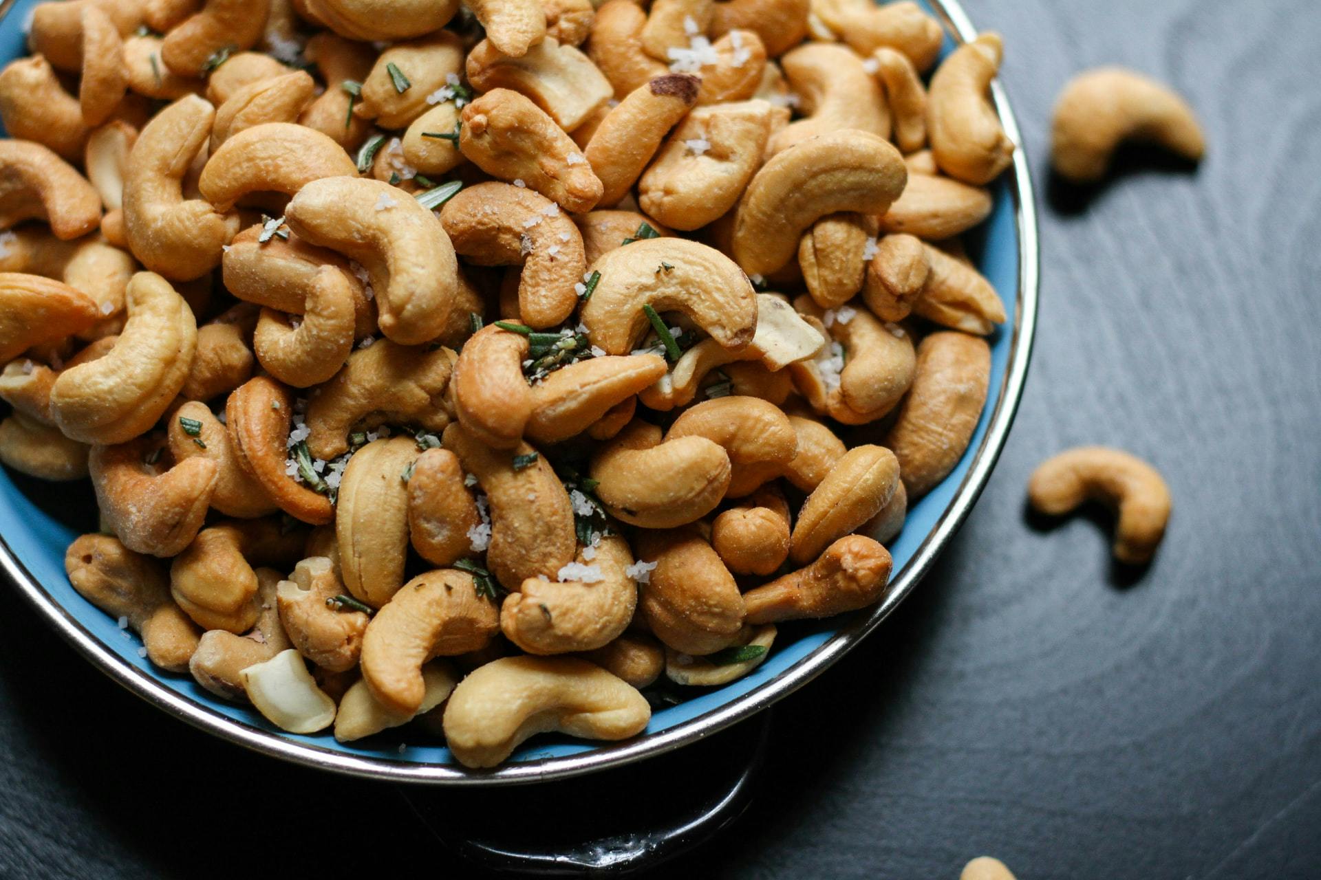 a bowl of cashew nuts