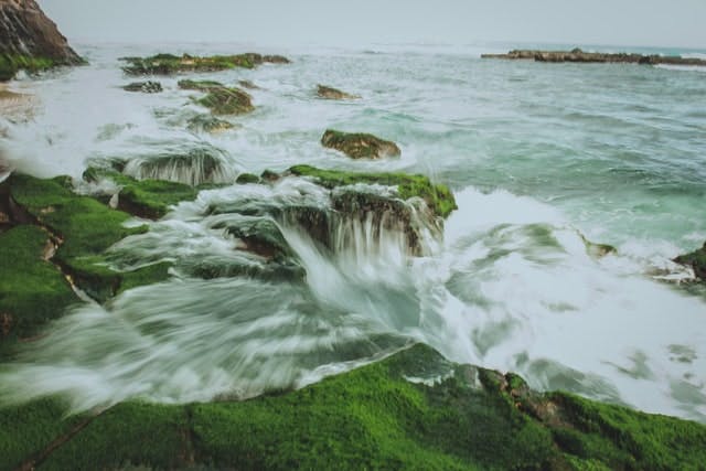 water rushing