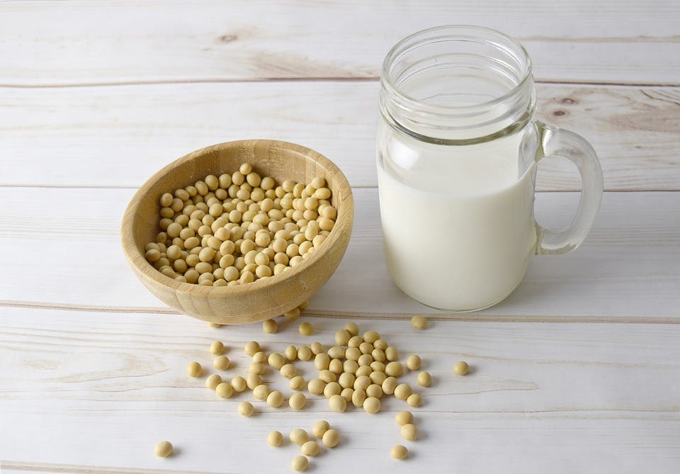 soy beans and soy milk