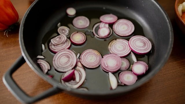 cooking onions with avocado oil
