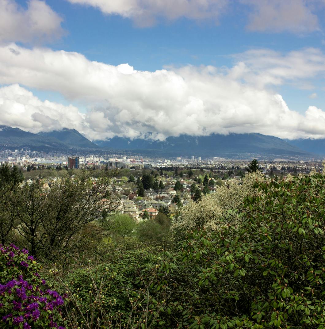 picture of Vancouver from mountains